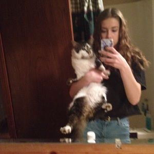 Meet your Posher, Ravin